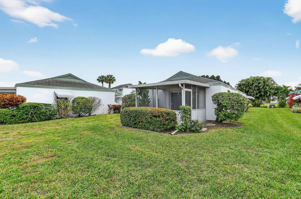 3060 Meridian Way N Palm Beach Gardens FL 33410