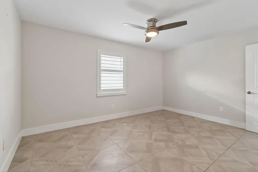 3060 Meridian Way N Palm Beach Gardens FL 33410