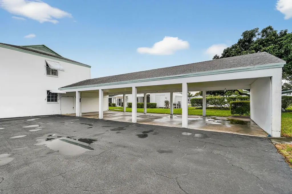 3060 Meridian Way N Palm Beach Gardens FL 33410