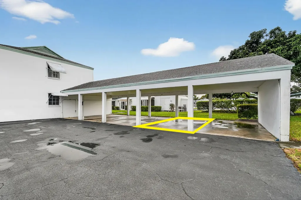 3060 Meridian Way N Palm Beach Gardens FL 33410