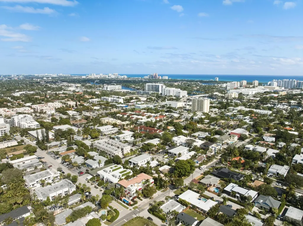 1709 NE 8th Street Fort Lauderdale FL 33304