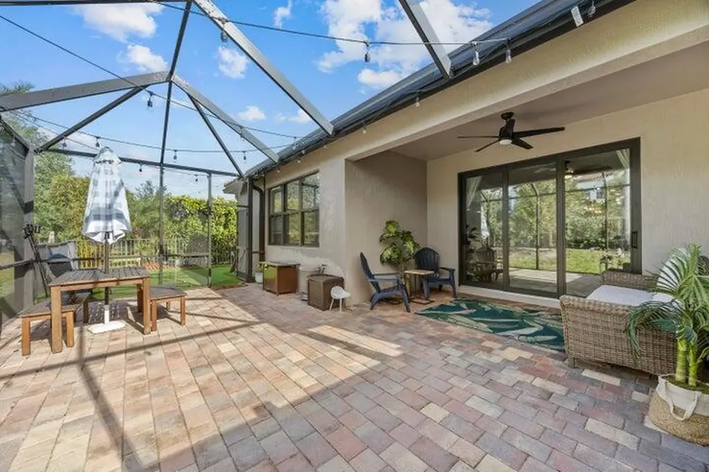 8238 Hanoverian Drive Lake Worth FL 33467