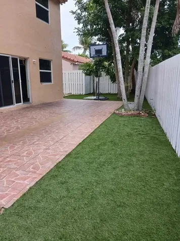 12633 NW 13 Court Sunrise FL 33323