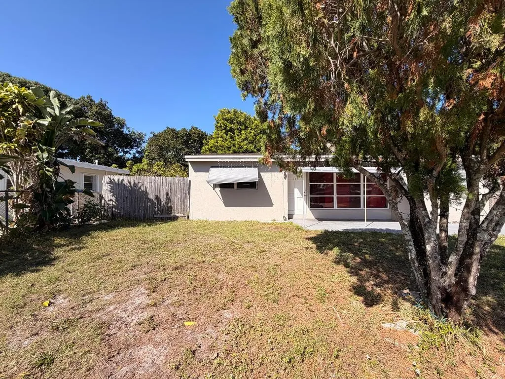 431 Pensacola Drive Lake Worth FL 33462