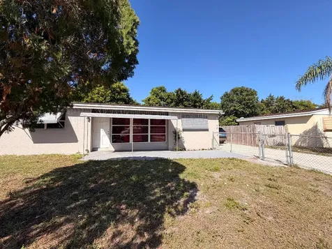 431 Pensacola Drive Lake Worth FL 33462