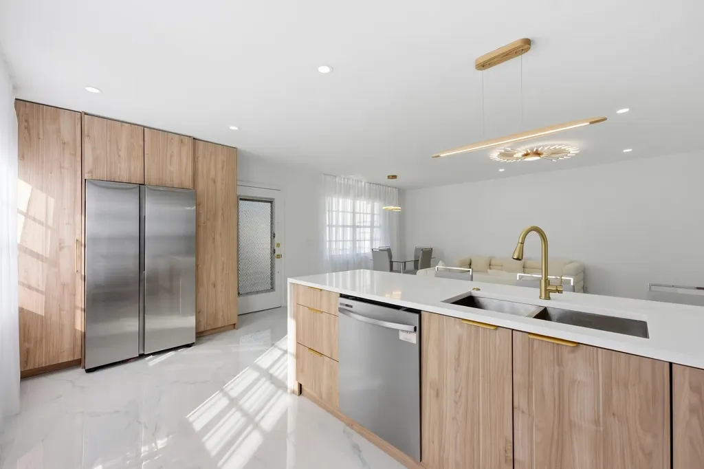 618 Normandy M Delray Beach FL 33484
