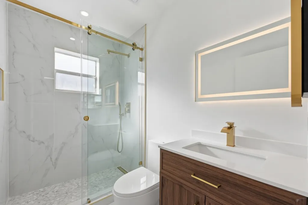 618 Normandy M Delray Beach FL 33484
