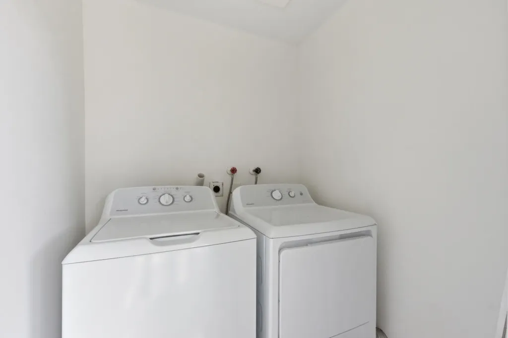 618 Normandy M Delray Beach FL 33484