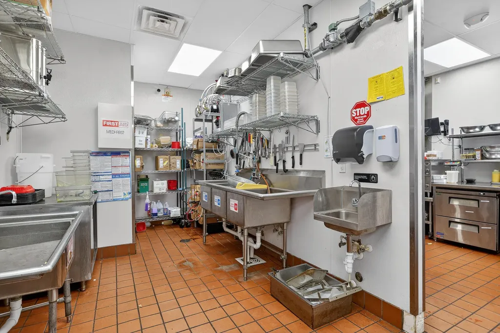 2890 W New Haven Avenue Melbourne FL 32904