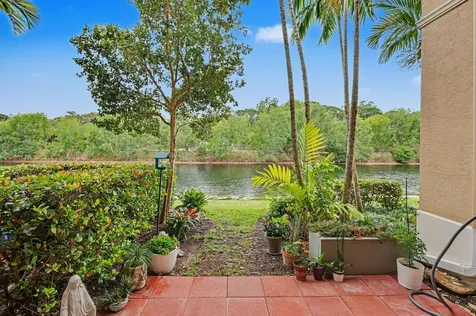 4531 Artesa Way S Palm Beach Gardens FL 33418