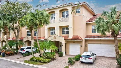 4531 Artesa Way S Palm Beach Gardens FL 33418