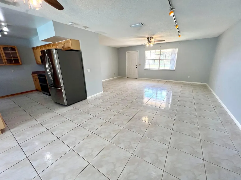 3119 Caribb Way Lake Worth FL 33462