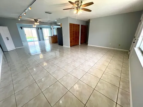 3119 Caribb Way Lake Worth FL 33462