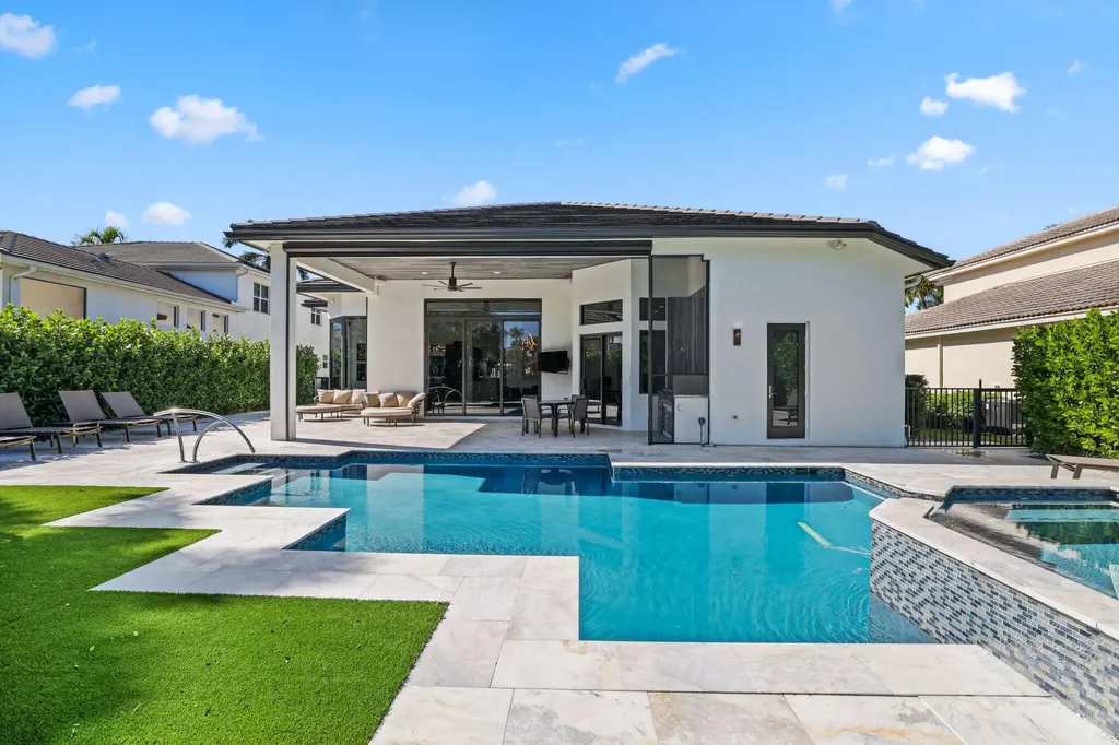 15934 Laurel Creek Drive Delray Beach FL 33446