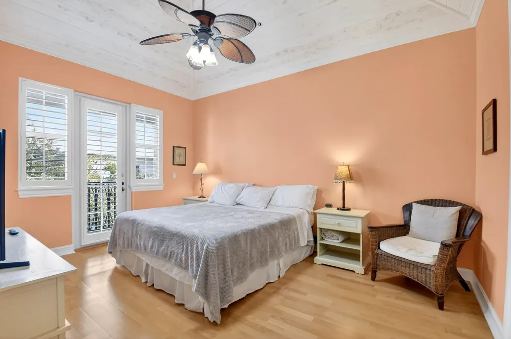 369 W Mallory Circle Delray Beach FL 33483