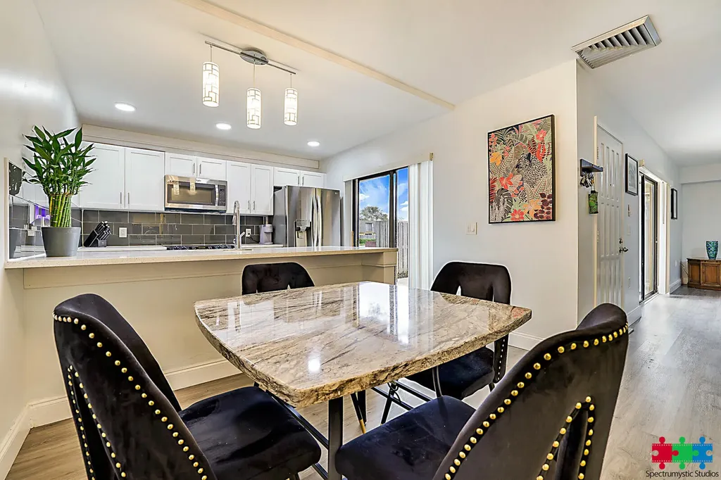 1704 17th Way West Palm Beach FL 33407