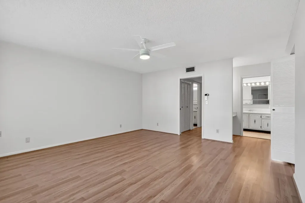 5091 Lakefront Boulevard Delray Beach FL 33484
