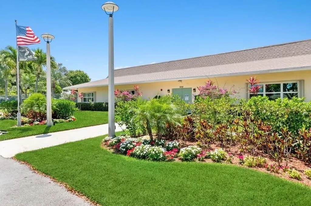 5091 Lakefront Boulevard Delray Beach FL 33484