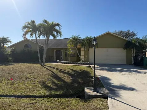 222 SW Fairchild Avenue Port St Lucie FL 34984