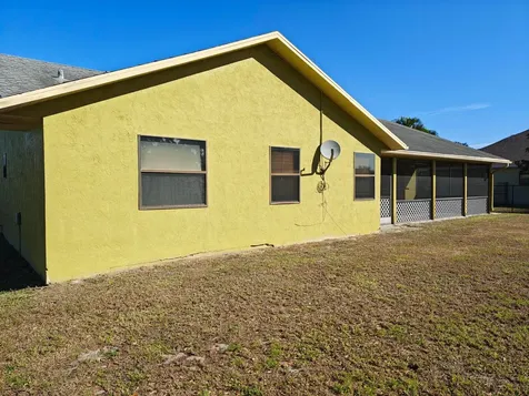 222 SW Fairchild Avenue Port St Lucie FL 34984