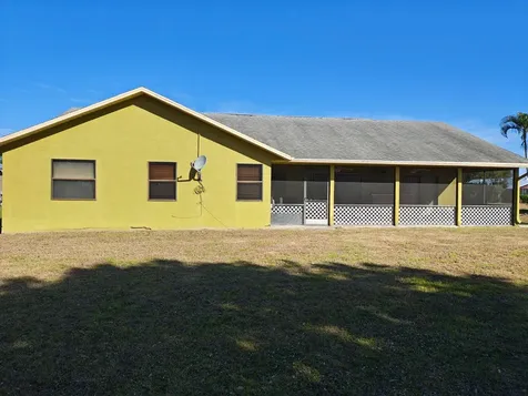 222 SW Fairchild Avenue Port St Lucie FL 34984