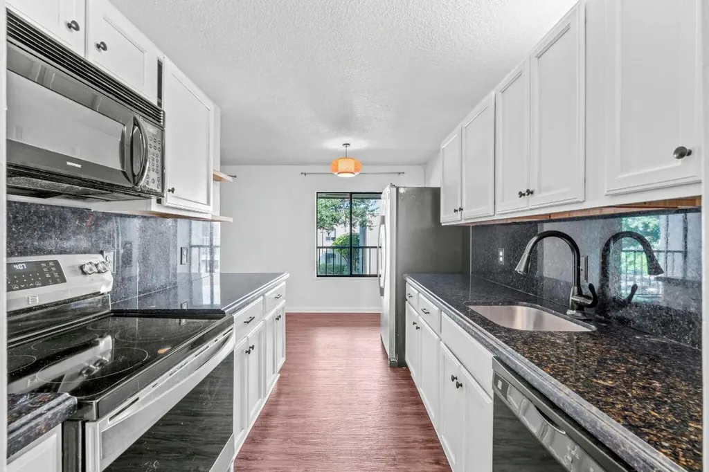 150 Pineview Road Jupiter FL 33469