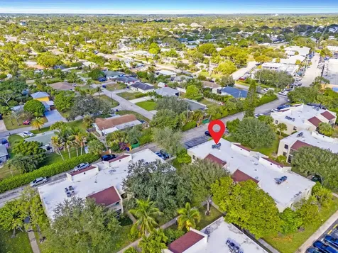 150 Pineview Road Jupiter FL 33469