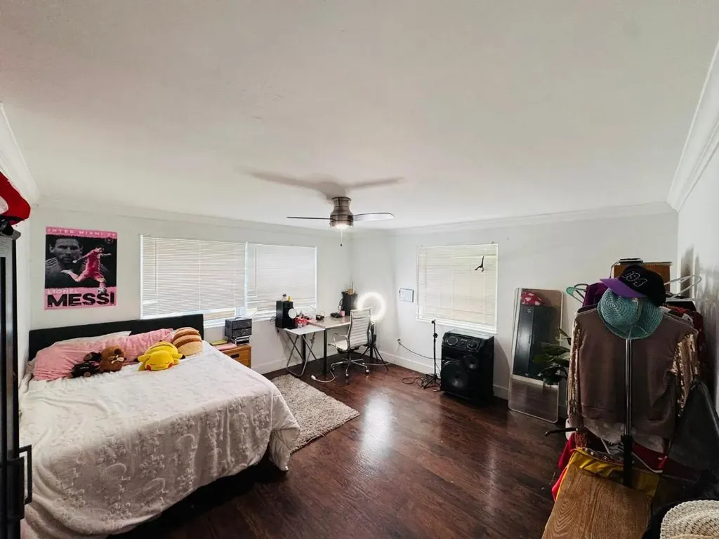 214 Westwood Circle E West Palm Beach FL 33411