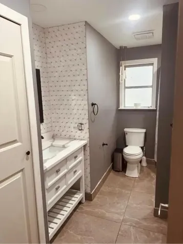 214 Westwood Circle E West Palm Beach FL 33411