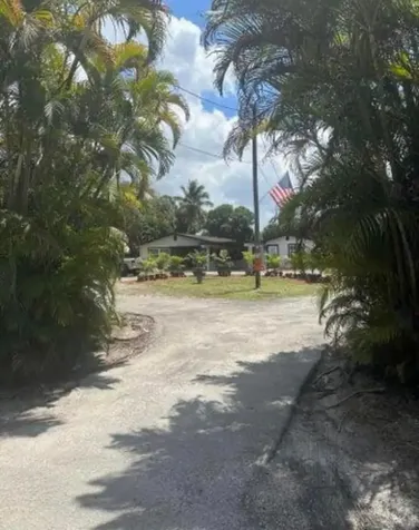 214 Westwood Circle E West Palm Beach FL 33411