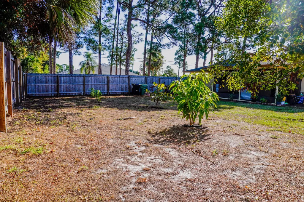 603 SW Todd Avenue Port St Lucie FL 34983