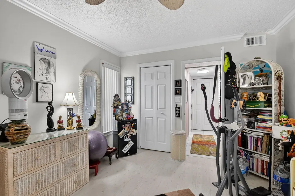 450 NW 20th Street Boca Raton FL 33431