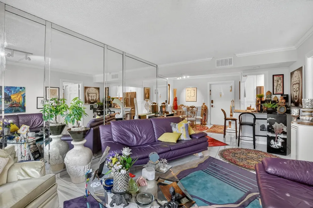 450 NW 20th Street Boca Raton FL 33431