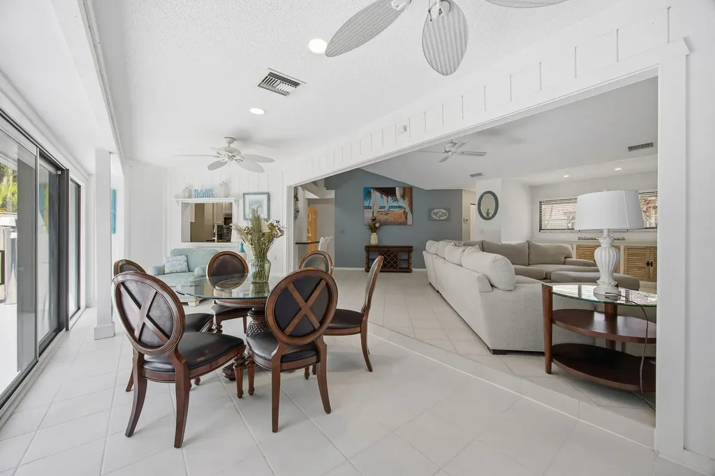 1127 E Seminole Avenue Jupiter FL 33477