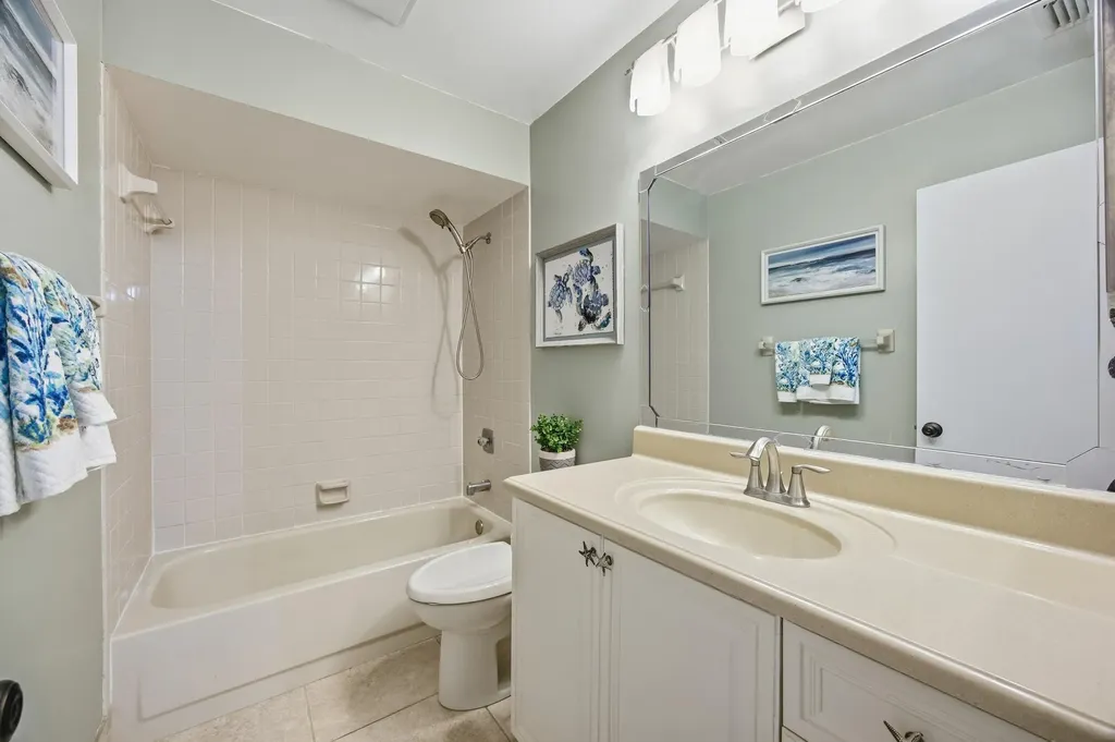 1127 E Seminole Avenue Jupiter FL 33477
