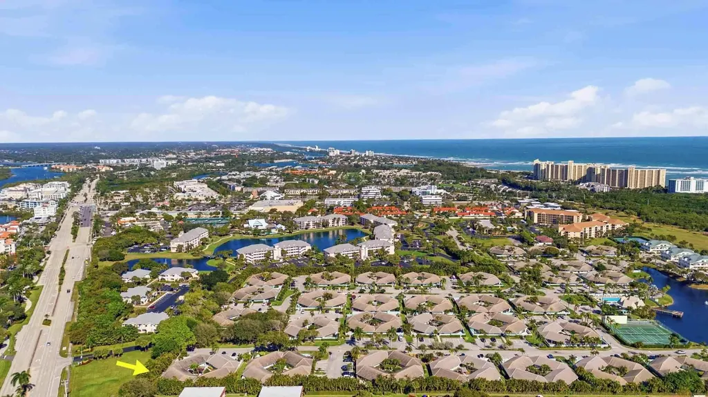 1127 E Seminole Avenue Jupiter FL 33477
