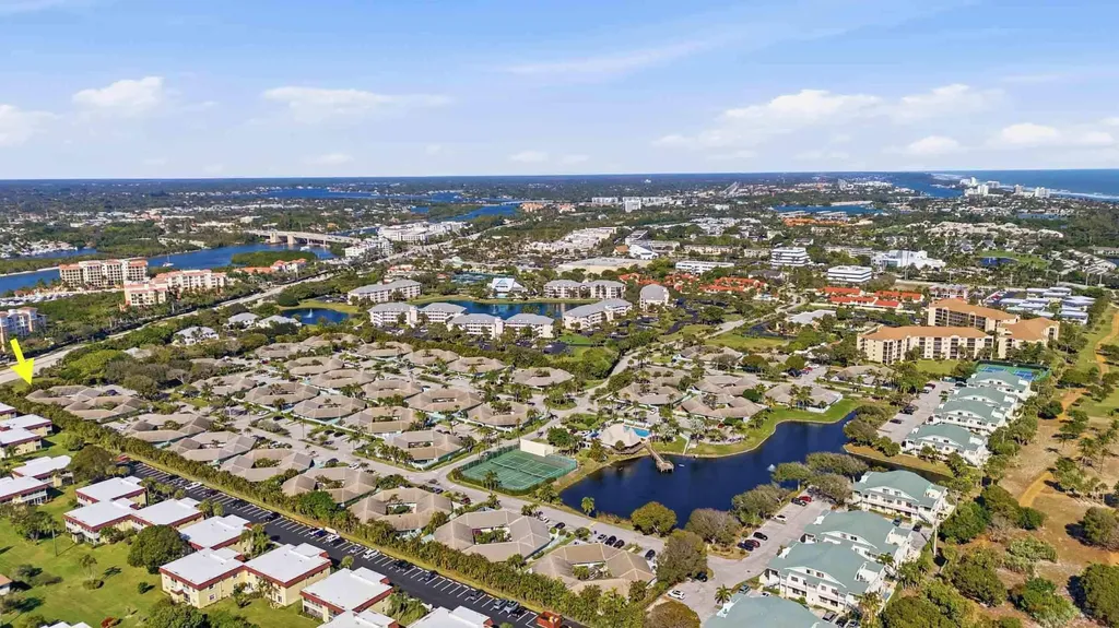 1127 E Seminole Avenue Jupiter FL 33477