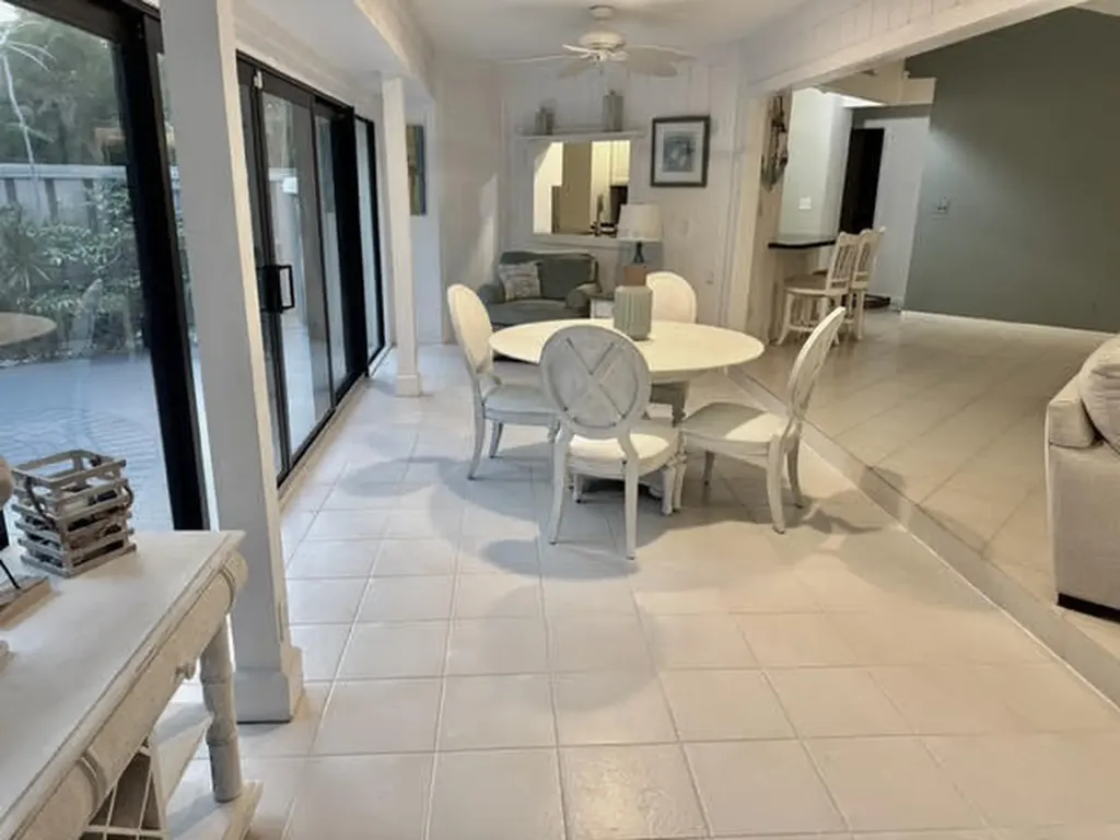 1127 E Seminole Avenue Jupiter FL 33477