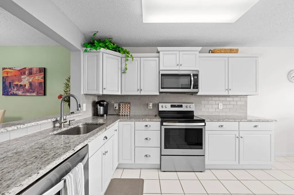 4735 Lucerne Lakes Boulevard Lake Worth FL 33467