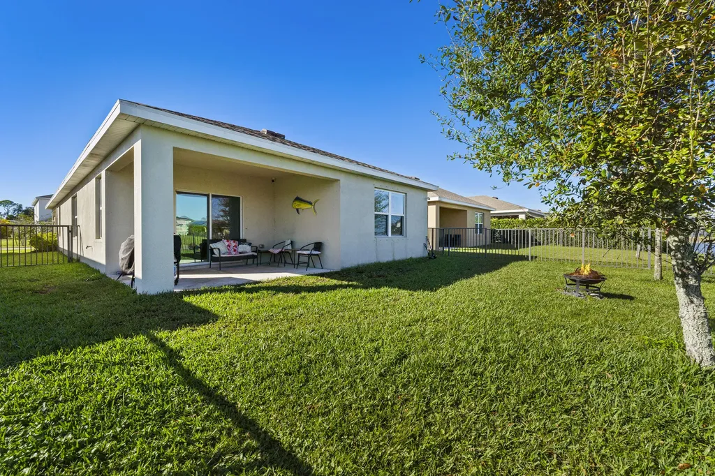 10957 SW Pacini Way Port St Lucie FL 34987
