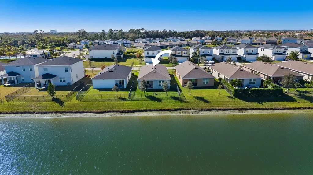 10957 SW Pacini Way Port St Lucie FL 34987