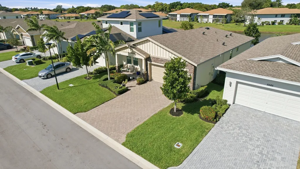 5689 Graceful Way Delray Beach FL 33484