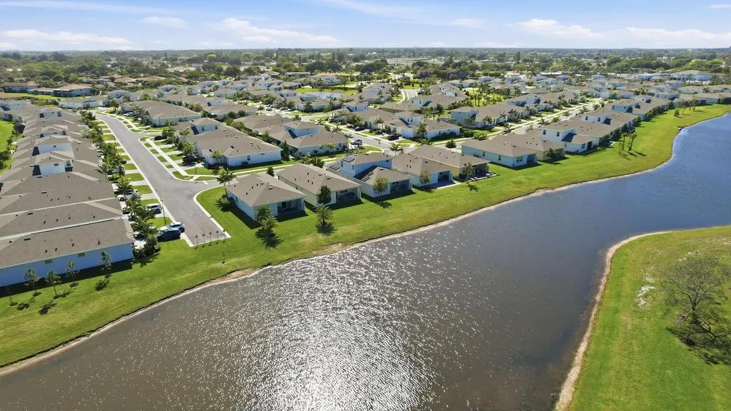 5689 Graceful Way Delray Beach FL 33484