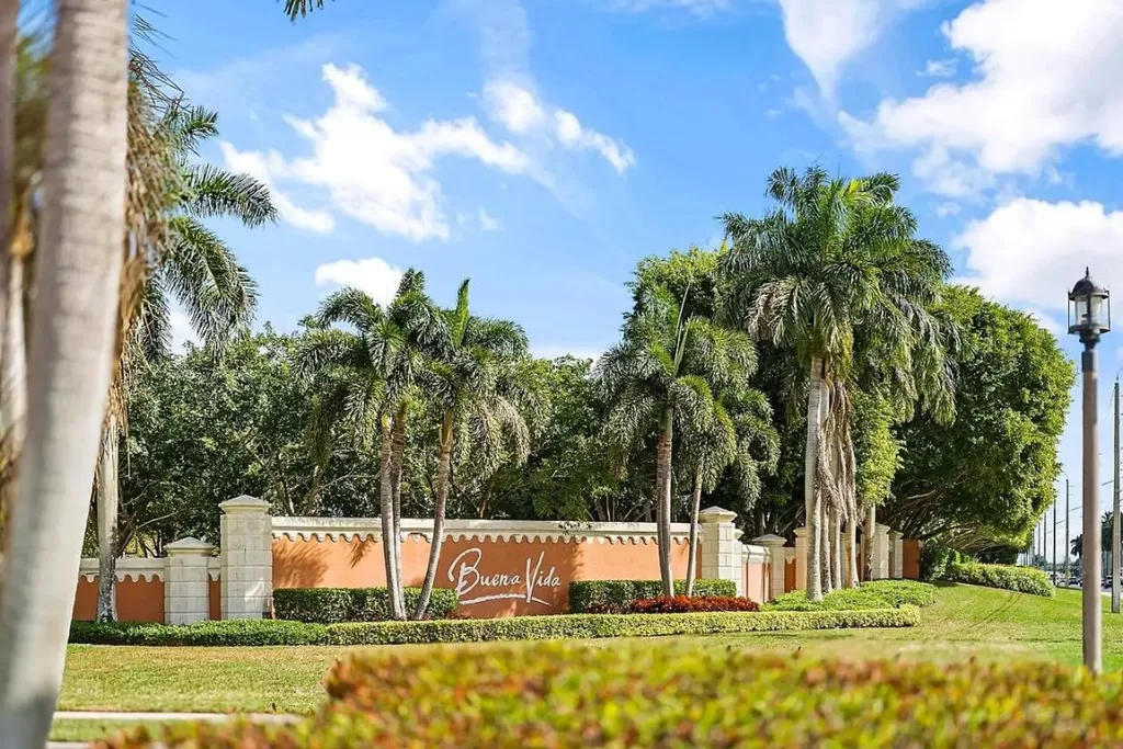 9724 Via Grandezza W Wellington FL 33411