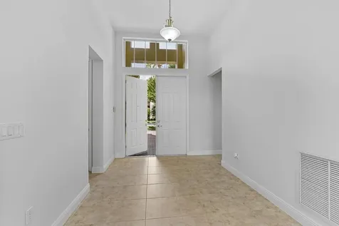 9724 Via Grandezza W Wellington FL 33411