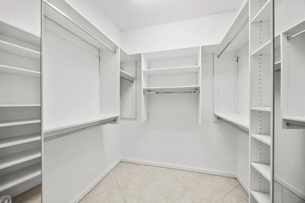 486 NW Blue Lake Drive Port St Lucie FL 34986