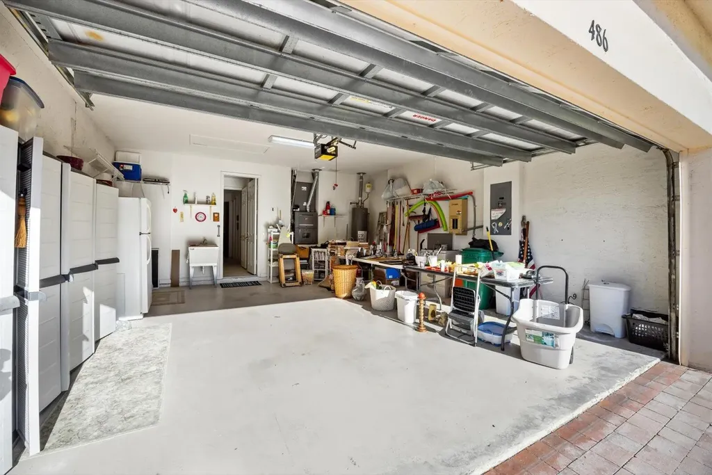 486 NW Blue Lake Drive Port St Lucie FL 34986
