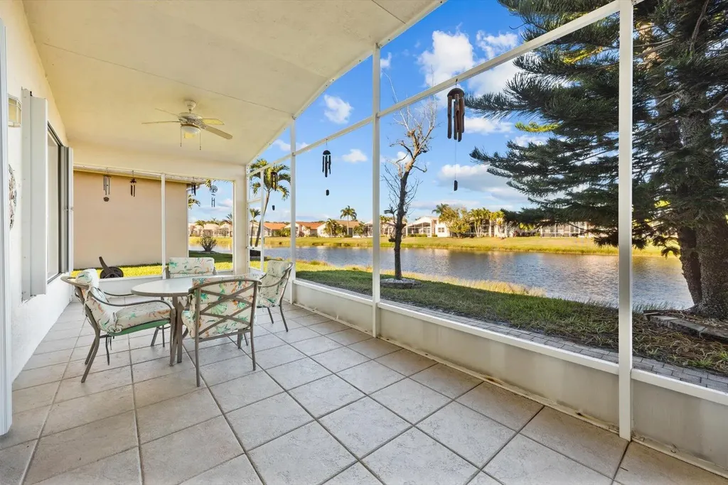 486 NW Blue Lake Drive Port St Lucie FL 34986