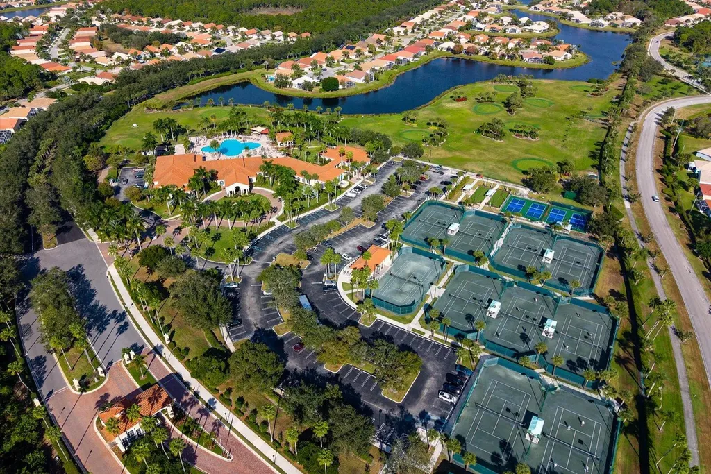 486 NW Blue Lake Drive Port St Lucie FL 34986