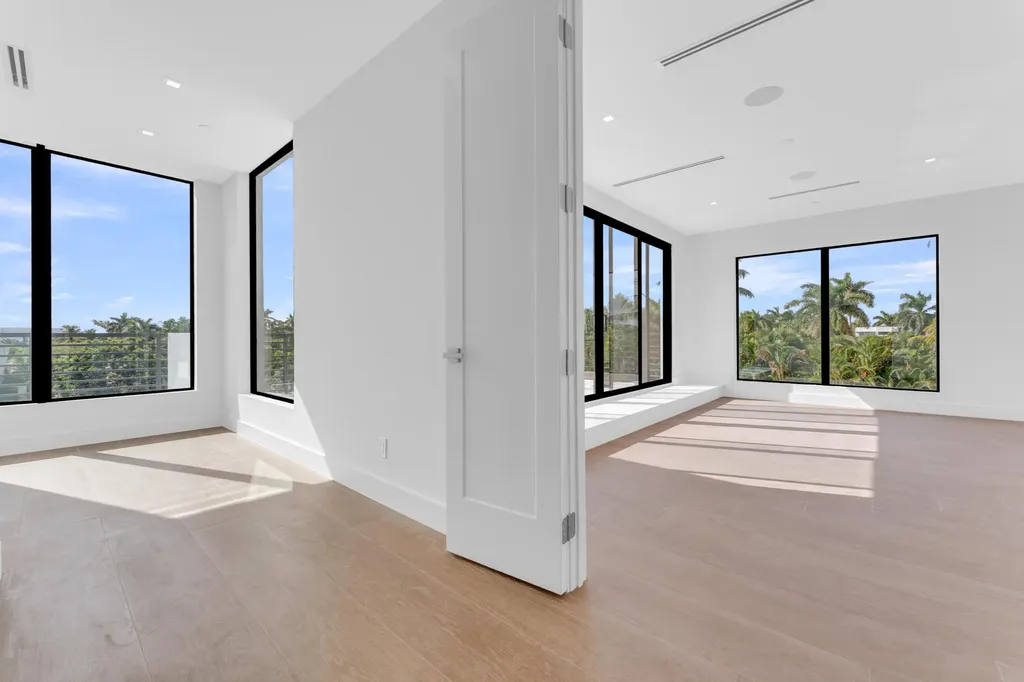 913 Denery Lane Delray Beach FL 33483